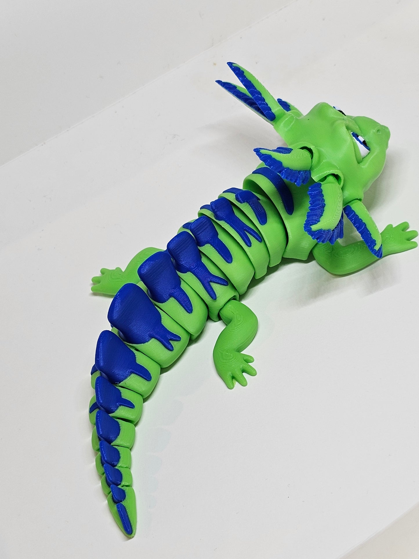 Sweet & Sour Articulated Axolotl Figure