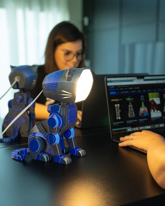 Mecha Cat - Table/Desk Lamp